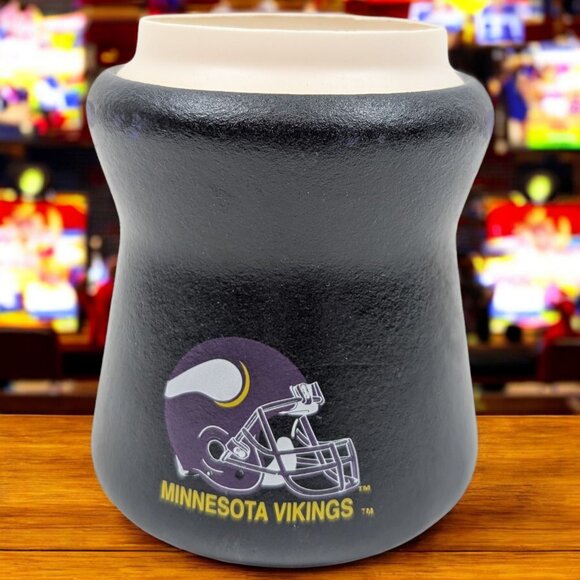 Vtg Minnesota Vikings Purple Can Koozie Holder NFL Coozie Insulated Cooler - Picture 1 of 8